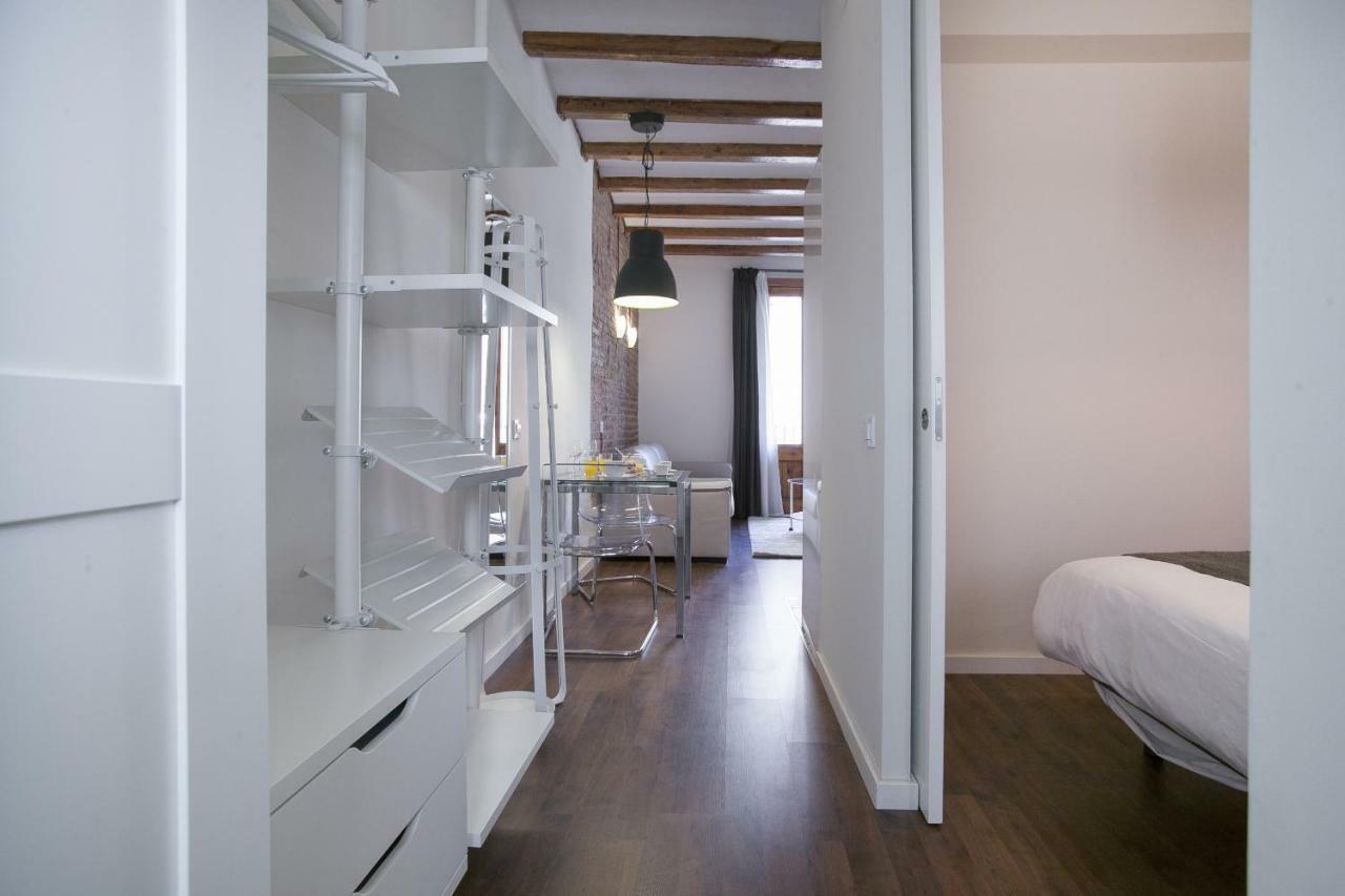 Tendency Apartments - Sagrada Familia برشلونة المظهر الخارجي الصورة